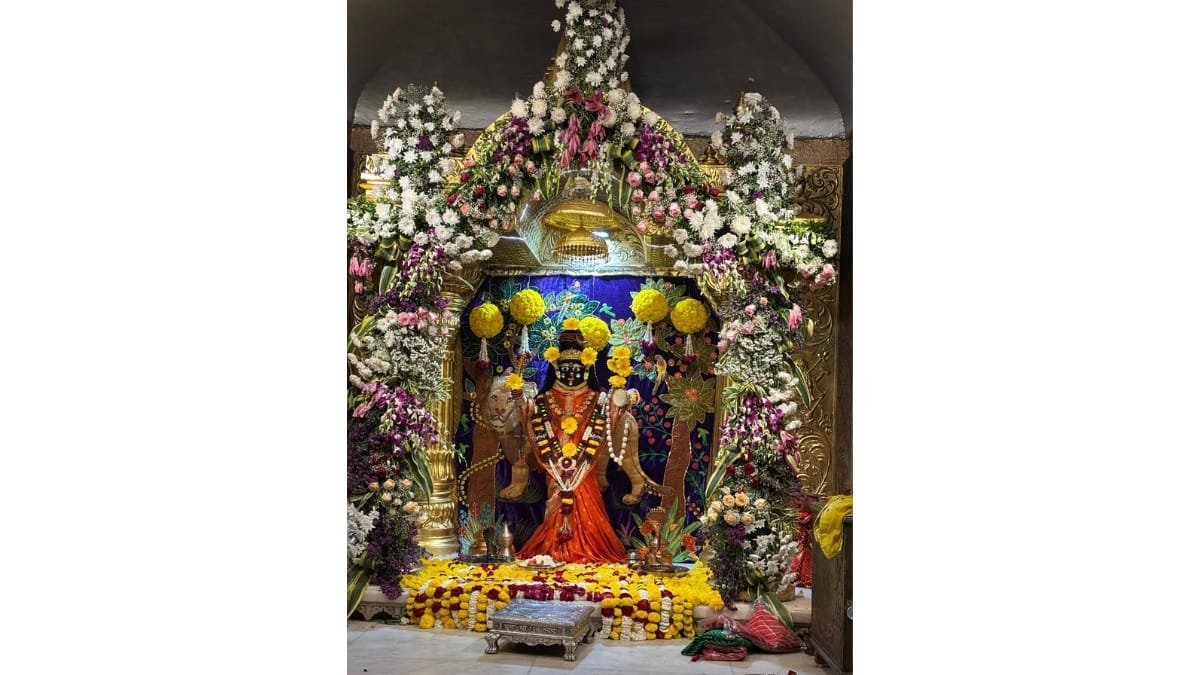 Ahmedabad celebrates Foundation Day with grand Nagar Yatra of Maa Bhadrakali