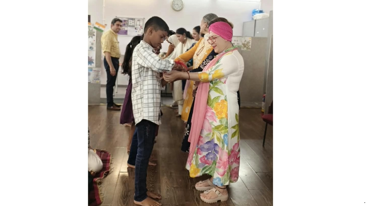 Rakhi for the Protectors: Children of Meher Roshani Foundation SaathSHALA Mumbai Celebrate Raksha Bandhan by Honouring Security Personnel and Staff